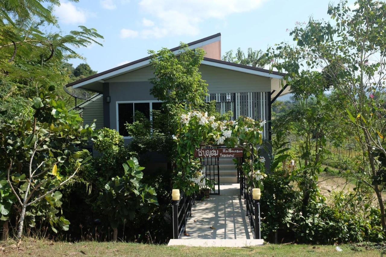 Rai Boonsom Apartamento Phrao Exterior foto