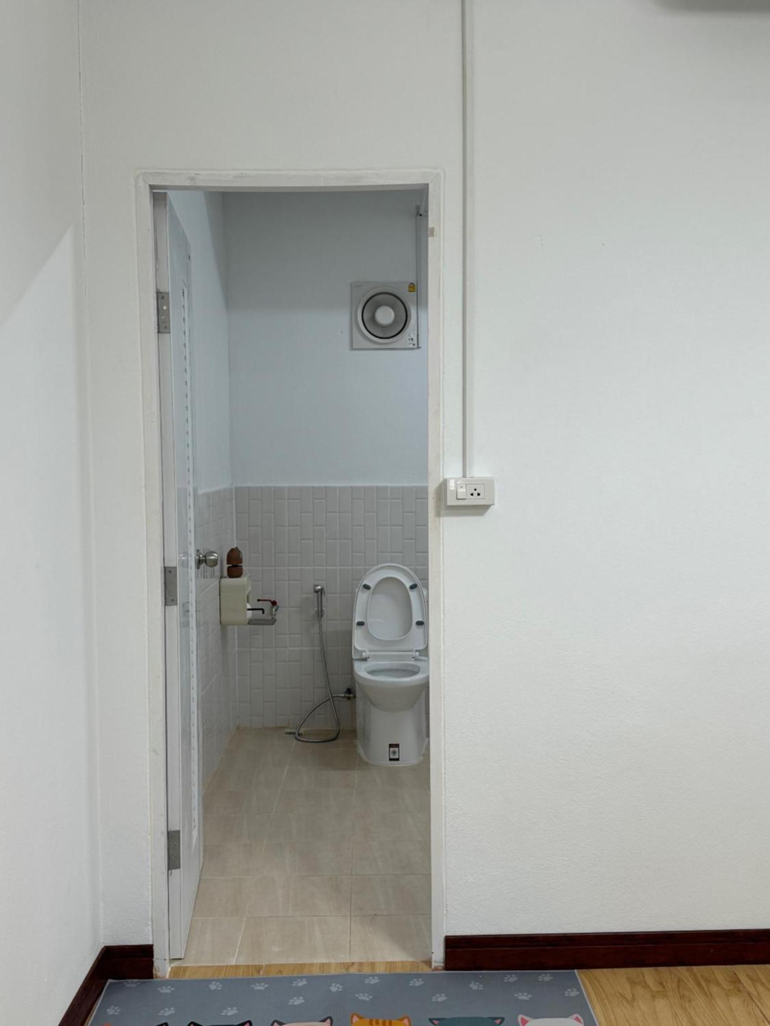 Rai Boonsom Apartamento Phrao Exterior foto